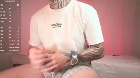 Snapshot of matthewjones1 chatting on 11, 2, 2025 Matt online show from 11, 2, 2025