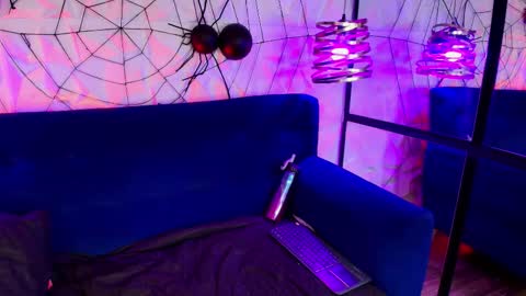 TATIANA  AND ROUS online show from 14, 12, 2025