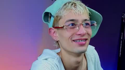 mattias     online show from 23, 12, 2025