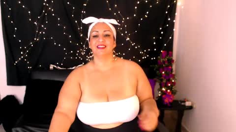 Snapshot of mature_bigtitx chatting on 7, 6, 2026 Daniella online show from 7, 6, 2026