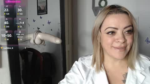Snapshot of mature_liaa chatting on 23, 1, 2025 Mature liaa online show from 23, 1, 2025