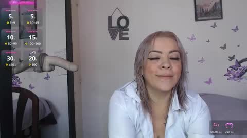 Snapshot of mature_liaa chatting on 18, 2, 2025 Mature liaa online show from 18, 2, 2025