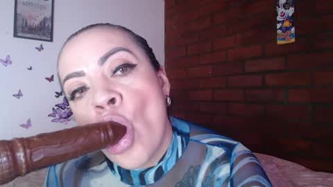 Mature liaa online show from 29, 3, 2026