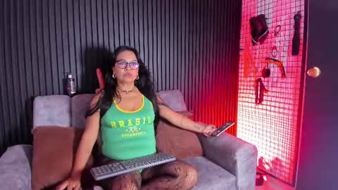  DEBORA  online show from 15, 6, 2026