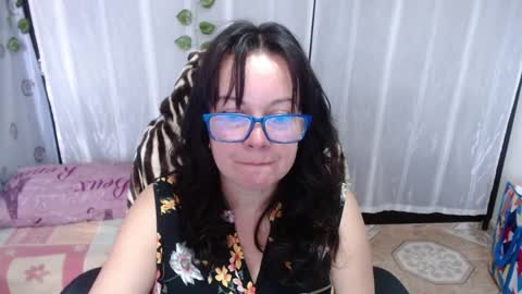 Snapshot of mature_wolf chatting on 23, 1, 2025 Sonia online show from 23, 1, 2025