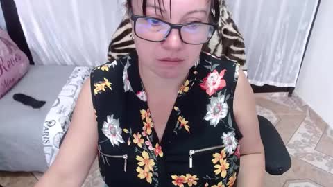 Snapshot of mature_wolf chatting on 6, 2, 2025 Sonia online show from 6, 2, 2025