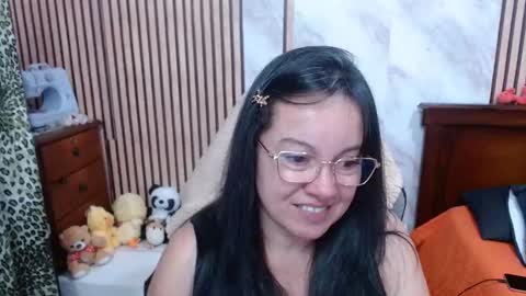 Snapshot of mature_wolf chatting on 2, 10, 2025 Sonia online show from 2, 10, 2025