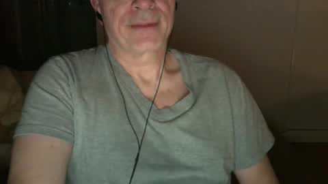 maturehotman online show from 21, 1, 2025