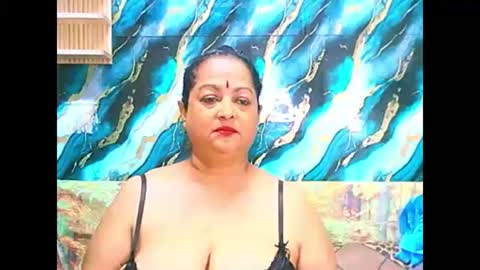 Snapshot of matureindian4u65 chatting on 16, 10, 2025 matureindian4u65 online show from 16, 10, 2025