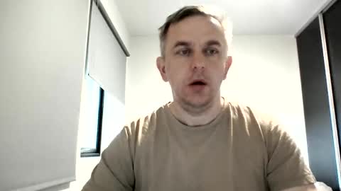 Snapshot of matureontheedge chatting on 10, 5, 2026 matureontheedge online show from 10, 5, 2026