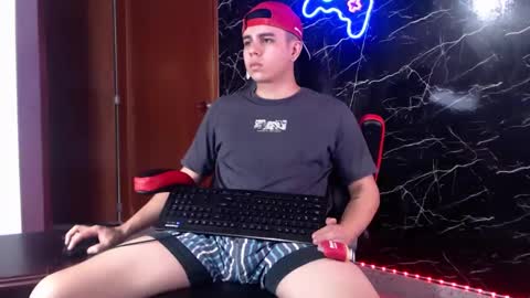 Snapshot of maty_hard chatting on 9, 1, 2025 Matias online show from 9, 1, 2025