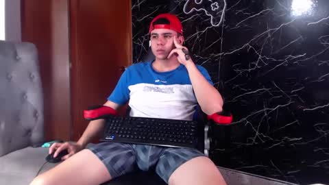 Snapshot of maty_hard chatting on 3, 3, 2025 Matias online show from 3, 3, 2025