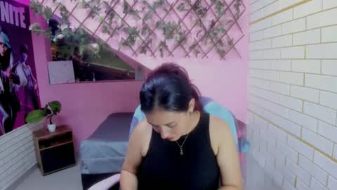 maurakloss303av online show from 21, 12, 2025