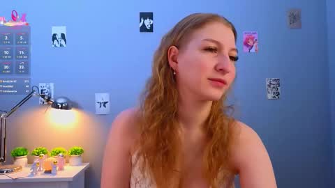 maureencoombs online show from 21, 11, 2025