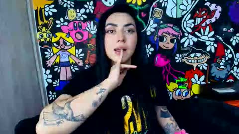 Maurenth  online show from 17, 10, 2025