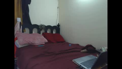 Snapshot of mauroluxandra chatting on 20, 5, 2026 mauroluxandra online show from 20, 5, 2026