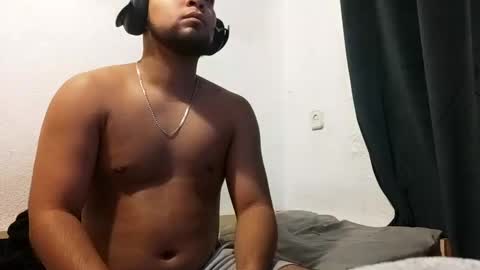 Snapshot of mauroo2025 chatting on 1, 2, 2025 mauroo2025 online show from 1, 2, 2025