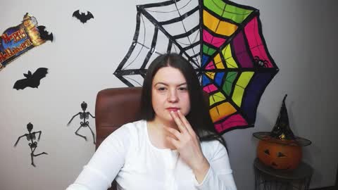 MavkaCute online show from 18, 10, 2025