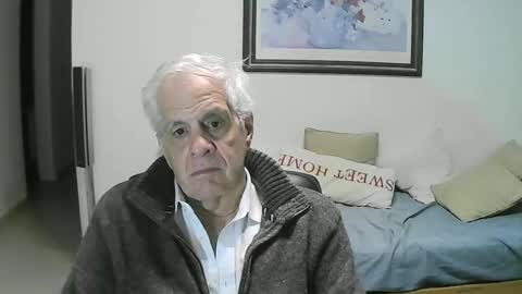 Snapshot of max_2017 chatting on 16, 5, 2026 max_2017 online show from 16, 5, 2026