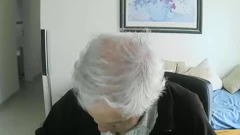 Snapshot of max_2017 chatting on 3, 6, 2026 max_2017 online show from 3, 6, 2026