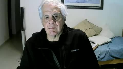 Snapshot of max_2017 chatting on 17, 6, 2026 max_2017 online show from 17, 6, 2026