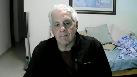 Snapshot of max_2017 chatting on 2, 7, 2026 max_2017 online show from 2, 7, 2026