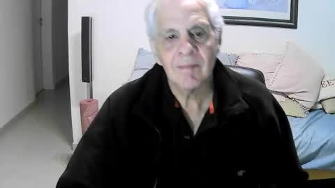 Snapshot of max_2017 chatting on 20, 7, 2026 max_2017 online show from 20, 7, 2026