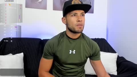 Max Conor online show from 11, 11, 2025