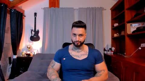 Snapshot of max_dic1 chatting on 31, 1, 2025 max D. online show from 31, 1, 2025