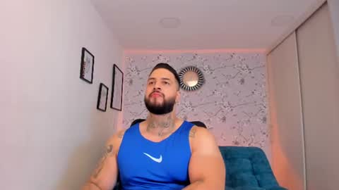 max D. online show from 12, 7, 2026