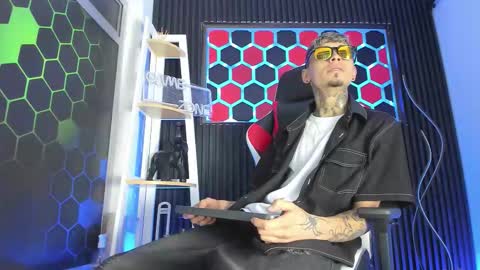 Snapshot of max_hader chatting on 26, 3, 2026 Max online show from 26, 3, 2026