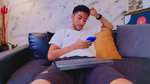 Max Hornye online show from 17, 3, 2026