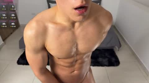 Snapshot of max_lancaster chatting on 25, 6, 2026 Max Lancaster online show from 25, 6, 2026