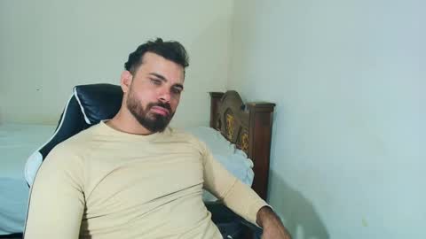 max_love25 online show from 10, 10, 2025