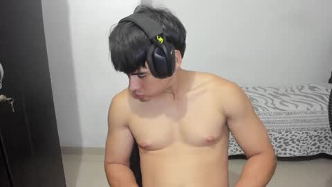 Snapshot of max_miller66 chatting on 17, 11, 2025 Max online show from 17, 11, 2025