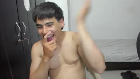 Snapshot of max_miller66 chatting on 19, 4, 2026 Max online show from 19, 4, 2026