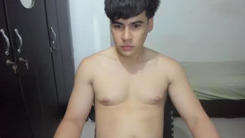 Snapshot of max_miller66 chatting on 5, 7, 2026 Max online show from 5, 7, 2026