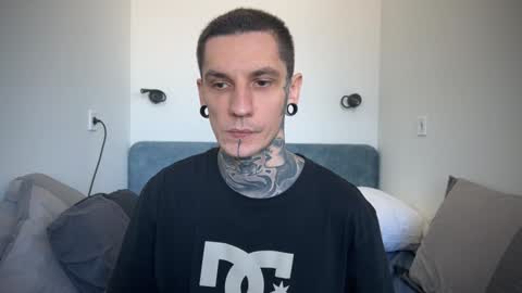    online show from 30, 1, 2025