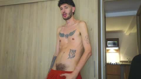 Snapshot of max_tayloor chatting on 2, 6, 2026 Max Taylor online show from 2, 6, 2026