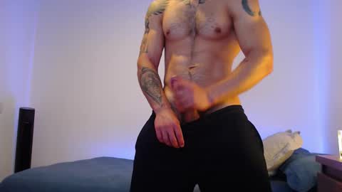 Snapshot of max_xl_ chatting on 4, 12, 2025 max_xl_ online show from 4, 12, 2025