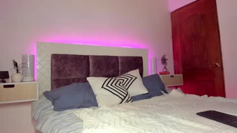 Max online show from 27, 1, 2025