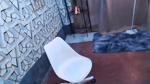 Snapshot of maxiebunny99 chatting on 20, 2, 2025 Reyn online show from 20, 2, 2025