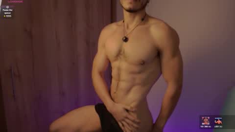 Snapshot of maxifit_ chatting on 24, 2, 2026 Mikael online show from 24, 2, 2026