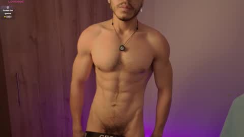 Snapshot of maxifit_ chatting on 25, 2, 2026 Mikael online show from 25, 2, 2026