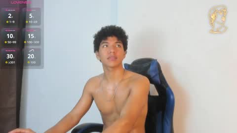 Snapshot of maximiliano_kh4lil chatting on 30, 5, 2026 Maximiliano online show from 30, 5, 2026