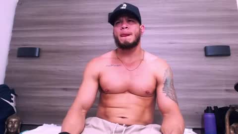 Snapshot of maximiliano_stronge chatting on 11, 7, 2026 Maximiliano online show from 11, 7, 2026