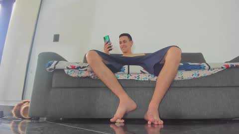 maximo__77 online show from 10, 10, 2025