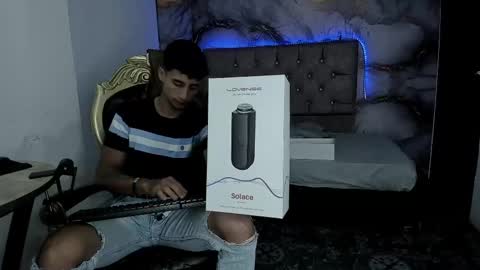 Snapshot of maximo_romano chatting on 22, 10, 2025 Maximo online show from 22, 10, 2025
