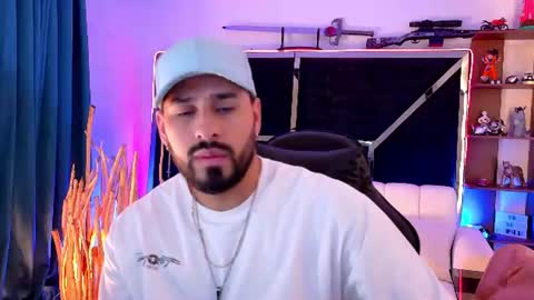 Snapshot of maximo_vlda chatting on 17, 6, 2026 maximo online show from 17, 6, 2026