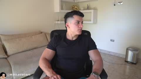 Snapshot of maximohoot chatting on 14, 7, 2026 Sebastian online show from 14, 7, 2026
